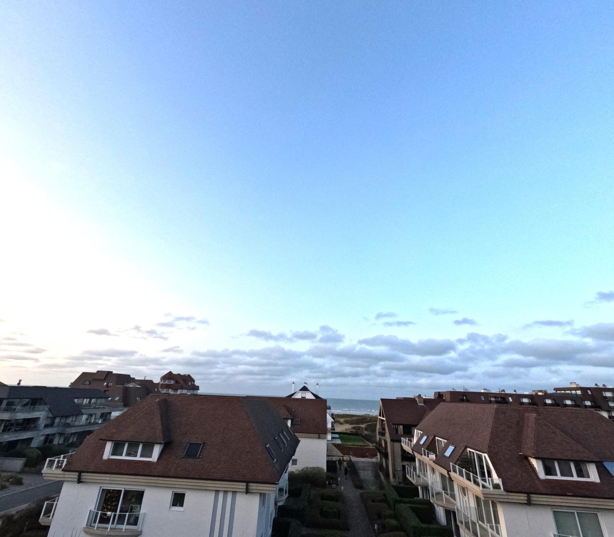 Skyview Suite Oostduinkerke Exterior photo